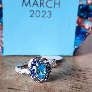 Bomb Party Size 7 March Birthday Collection Ombre Aquamarine